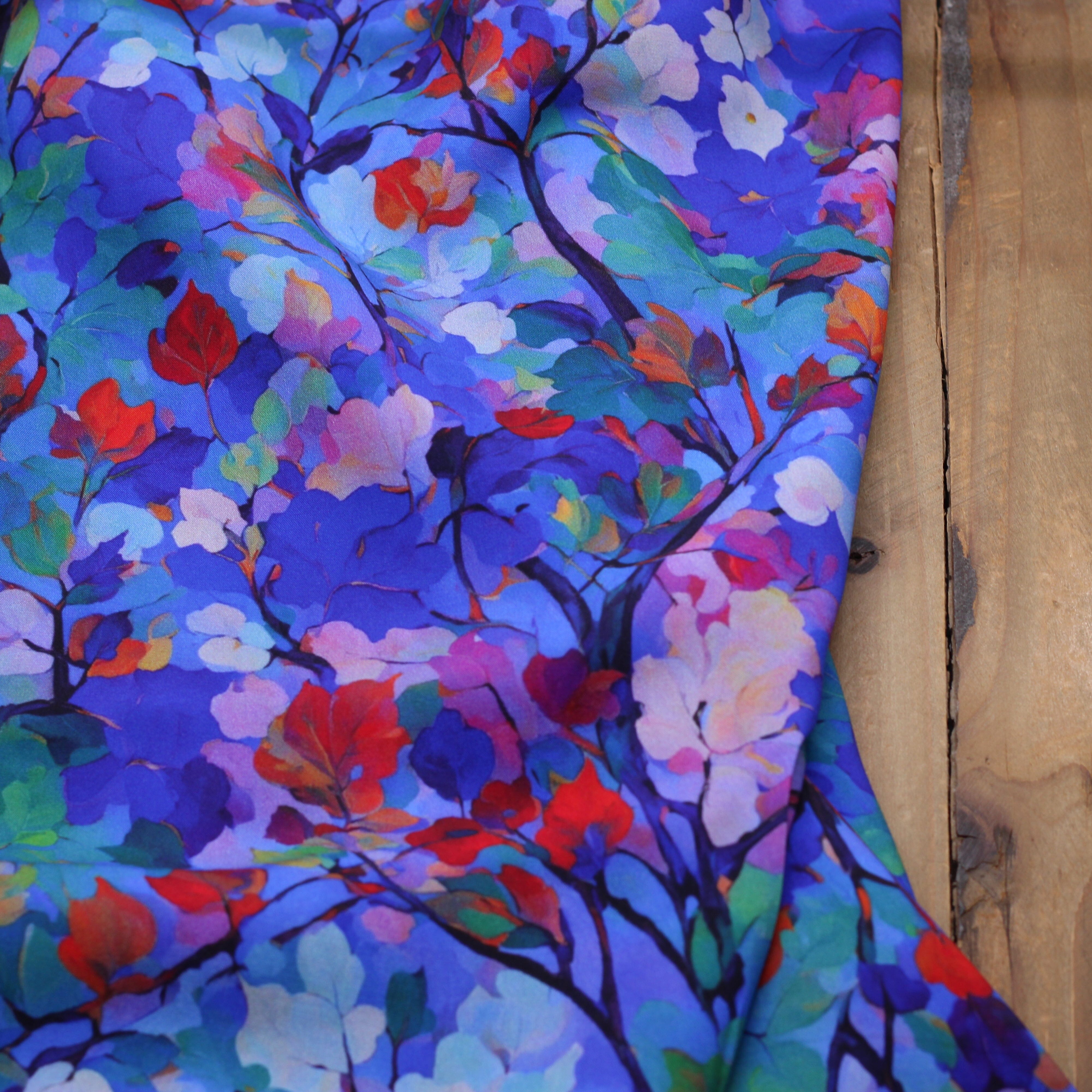 Tissu Viscose - LEAVES - Cobalt (vendu x10cm) Tissus Sélection Gaspard & Léonie | Gaspard et Léonie Tissus en ligne et Mercerie à Toulouse