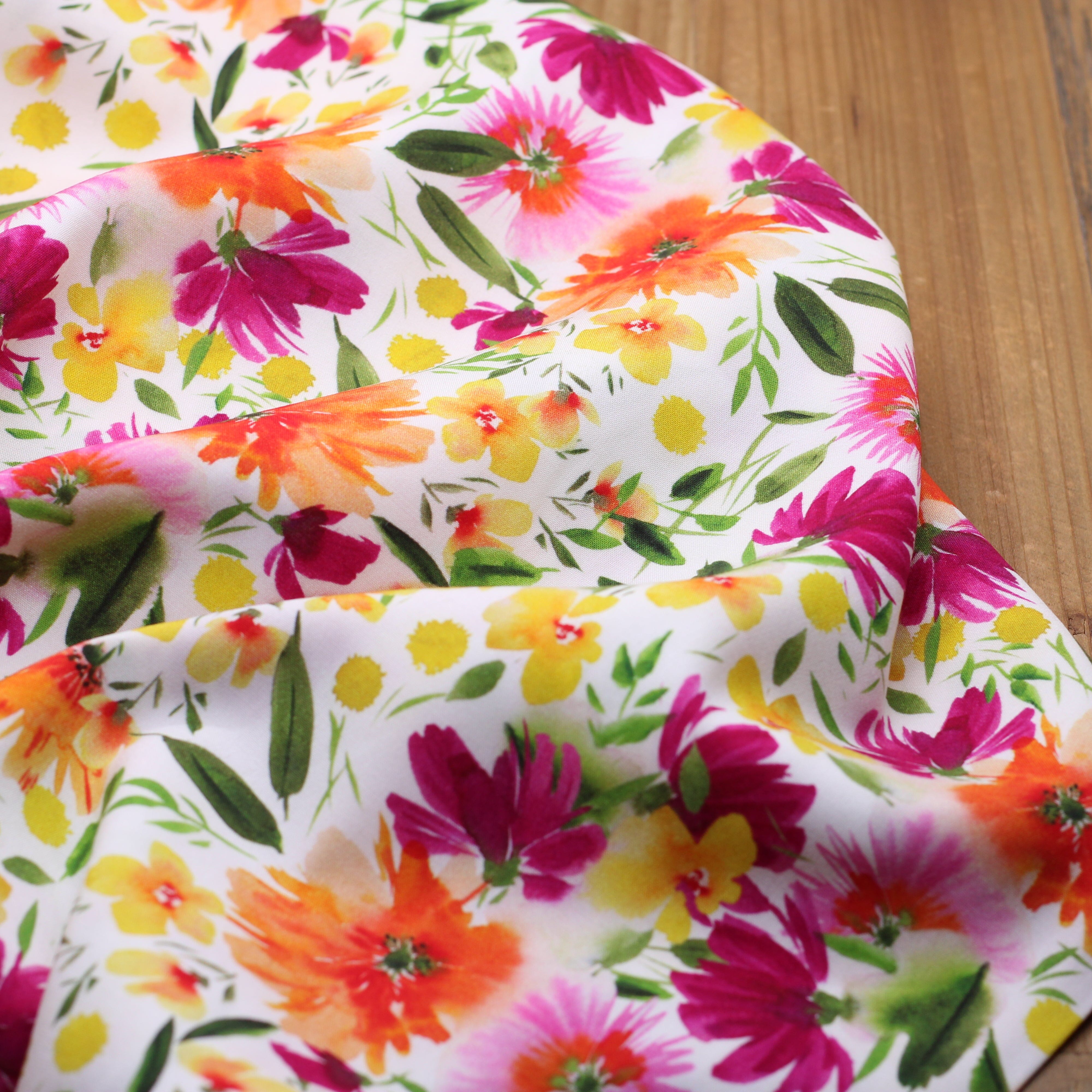 Tissu Viscose Stretch RANIA-Ecru (Vendu x10cm) Tissus Sélection Gaspard & Léonie | Gaspard et Léonie Tissus en ligne et Mercerie à Toulouse