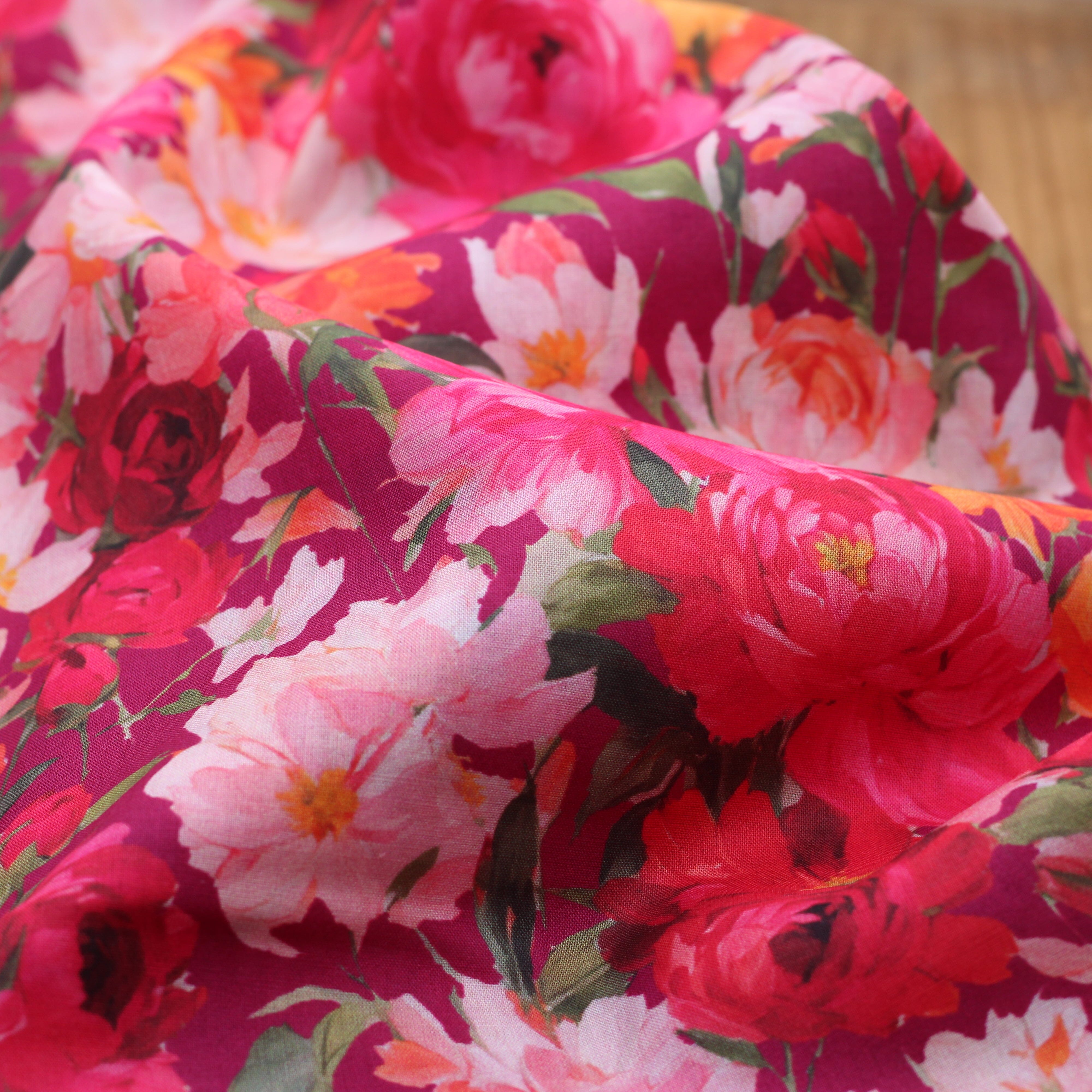 Tissu Voile de coton - FUSCHIA FLOWERS- Rose fuschia (Vendu x10cm) Tissus Sélection Gaspard & Léonie | Gaspard et Léonie Tissus en ligne et Mercerie à Toulouse