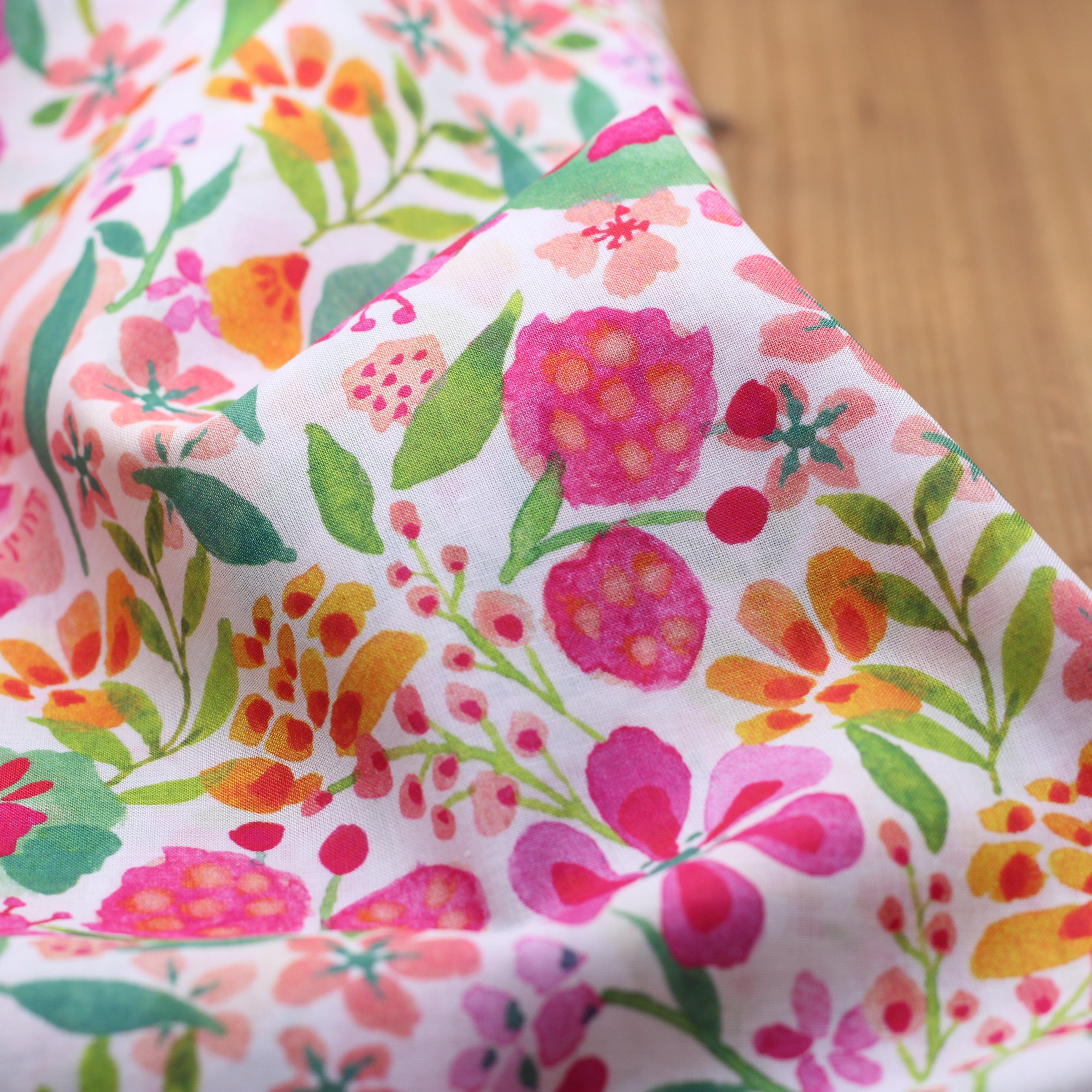 Tissu Voile de coton - PINKY FLOWERS- Blanc (Vendu x10cm) Tissus Sélection Gaspard & Léonie | Gaspard et Léonie Tissus en ligne et Mercerie à Toulouse