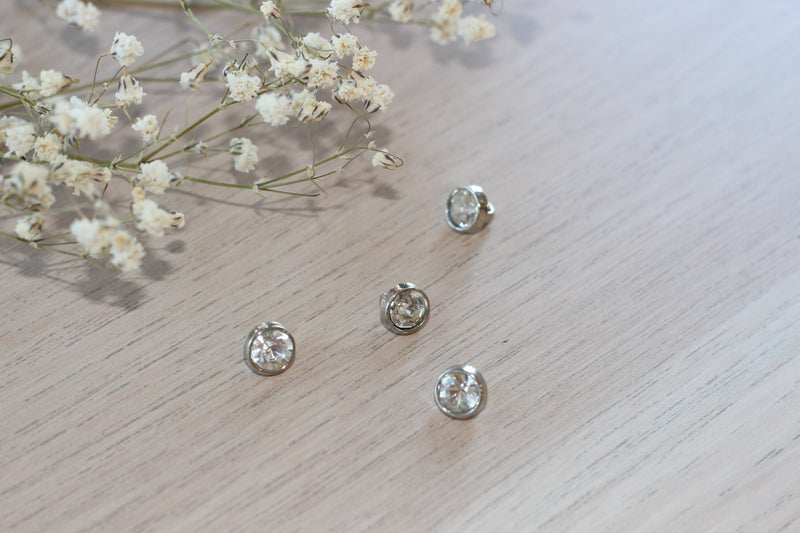 Bouton STRASS solitaire Blanc 7mm - L'atelier de Gaspard et Léonie