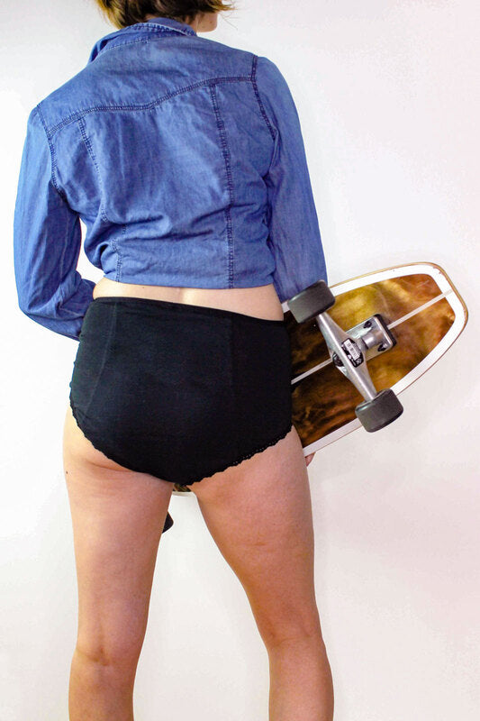 Culotte menstruelle - BLOODY MARY - Patron de couture pochette FITIYOO Patron de couture Fitiyoo | Gaspard et Léonie Tissus en ligne et Mercerie à Toulouse