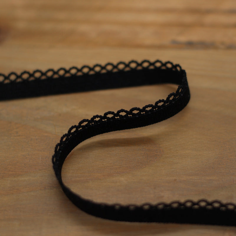 Elastique Dentelle lingerie 10mm - Noir (vendu x10cm) Mercerie Sélection Gaspard & Léonie | Gaspard et Léonie Tissus en ligne et Mercerie à Toulouse
