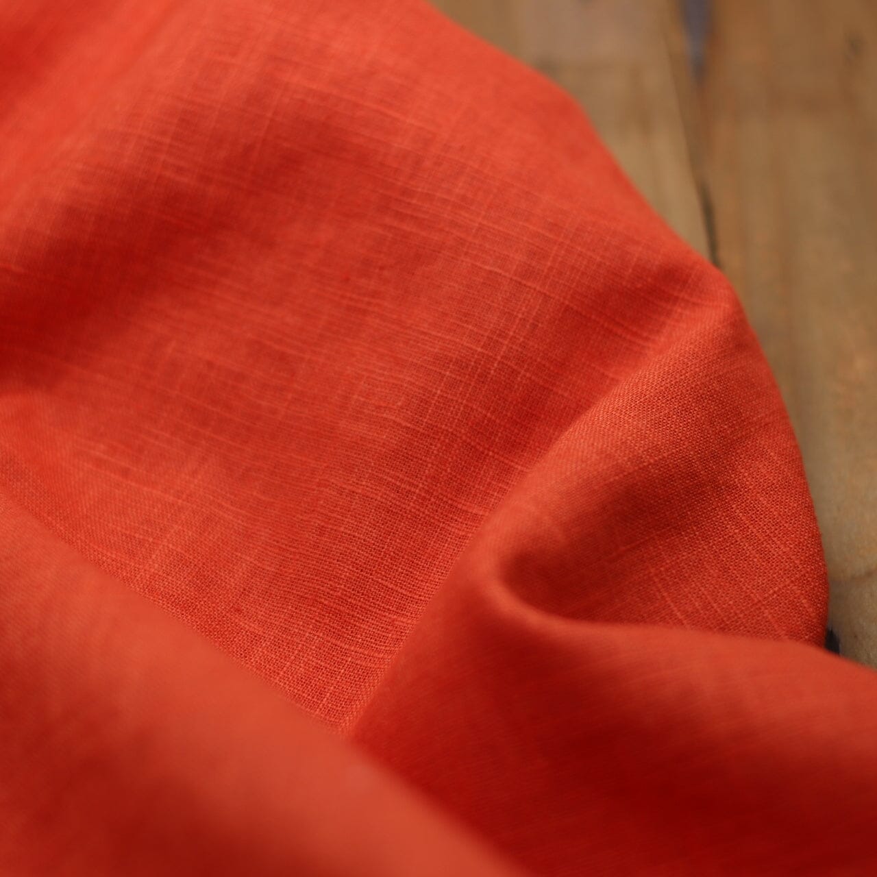 Tissu 100% Lin Lavé Uni - Orange (Vendu x10cm) Tissus Sélection Gaspard & Léonie | Gaspard et Léonie Tissus en ligne et Mercerie à Toulouse