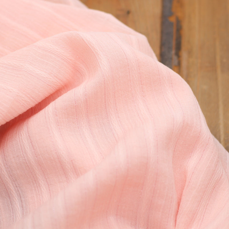 Tissu coton brodé LENORA - Lurex argent - Rose Saumoné (Vendu x10cm) Tissus Sélection Gaspard & Léonie | Gaspard et Léonie Tissus en ligne et Mercerie à Toulouse
