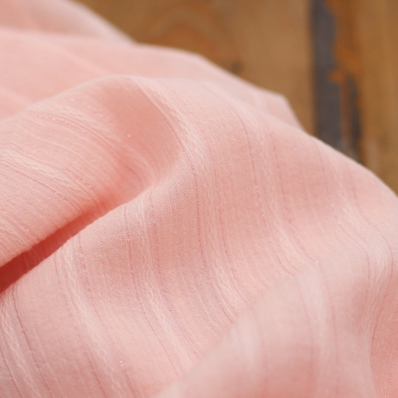 Tissu coton brodé LENORA - Lurex argent - Rose Saumoné (Vendu x10cm) Tissus Sélection Gaspard & Léonie | Gaspard et Léonie Tissus en ligne et Mercerie à Toulouse