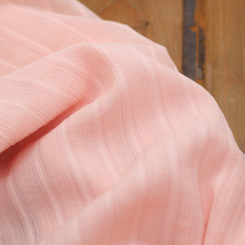 Tissu coton brodé LENORA - Lurex argent - Rose Saumoné (Vendu x10cm) Tissus Sélection Gaspard & Léonie | Gaspard et Léonie Tissus en ligne et Mercerie à Toulouse