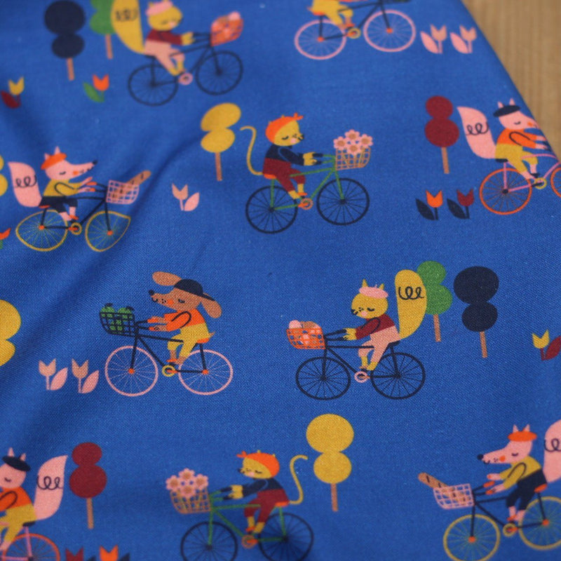 Tissu Coton Dashwood Studio "HELLO VELO" - 1911 (Vendu x10cm) Tissus Dashwood Studio | Gaspard et Léonie Tissus en ligne et Mercerie à Toulouse