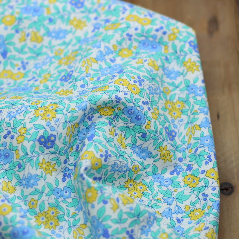 Tissu Coton FORGET ME NOT BLOSSOM - Liberty Fabrics (Vendu x10cm) Tissus LIBERTY Fabrics | Gaspard et Léonie Tissus en ligne et Mercerie à Toulouse