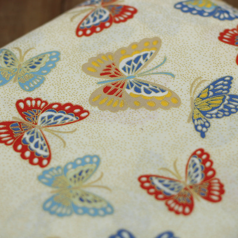 Tissu coton Japonais - Butterflies - P&B TEXTILES (Vendu x10cm) Tissus P&B TEXTILES | Gaspard et Léonie Tissus en ligne et Mercerie à Toulouse