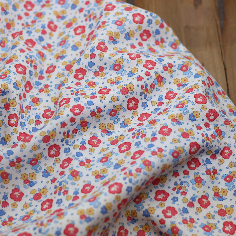 Tissu Coton - SEASIDE BLOSSOM- Liberty Fabrics (Vendu x10cm) Tissus LIBERTY Fabrics | Gaspard et Léonie Tissus en ligne et Mercerie à Toulouse