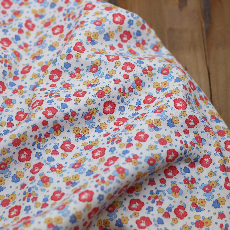 Tissu Coton - SEASIDE BLOSSOM- Liberty Fabrics (Vendu x10cm) Tissus LIBERTY Fabrics | Gaspard et Léonie Tissus en ligne et Mercerie à Toulouse
