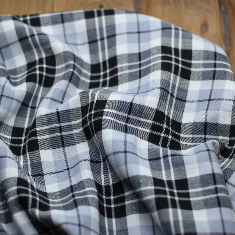 Tissu Coton TARTAN - Noir (Vendu x10cm) Tissus Sélection Gaspard & Léonie | Gaspard et Léonie Tissus en ligne et Mercerie à Toulouse