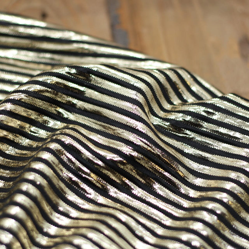 Tissu Crêpe Stripe M Gold - Noir (Vendu x10cm) Tissus Sélection Gaspard & Léonie | Gaspard et Léonie Tissus en ligne et Mercerie à Toulouse