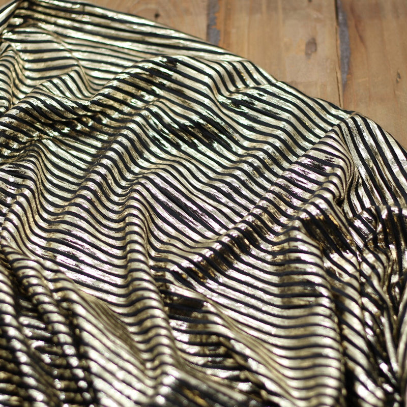 Tissu Crêpe Stripe M Gold - Noir (Vendu x10cm) Tissus Sélection Gaspard & Léonie | Gaspard et Léonie Tissus en ligne et Mercerie à Toulouse