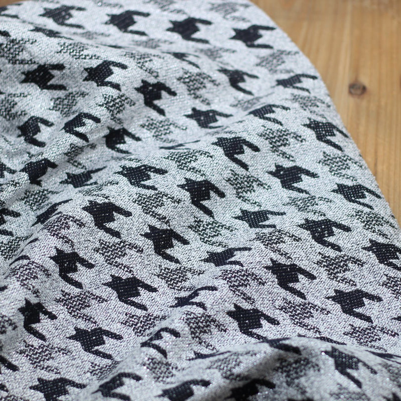 Tissu Jacquard Lurex - Noir/Argent (Vendu x10cm) Tissus Sélection Gaspard & Léonie | Gaspard et Léonie Tissus Mercerie Toulouse