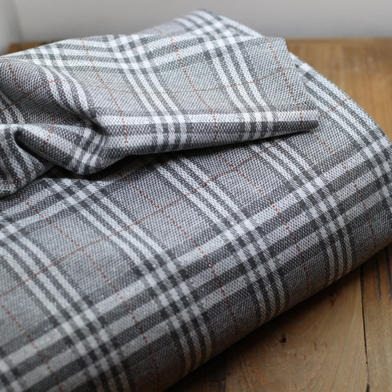 Tissu Jacquard TARTAN Gris - Lurex argent - Gris (Vendu x10cm) Tissus Sélection Gaspard & Léonie | Gaspard et Léonie Tissus Mercerie Toulouse