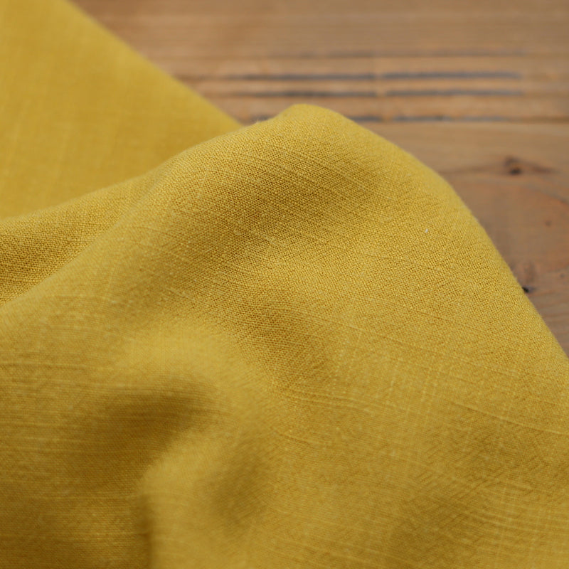 Tissu Lin Viscose Uni - Moutarde (Vendu x10cm) Tissus Sélection Gaspard & Léonie | Gaspard et Léonie Tissus en ligne et Mercerie à Toulouse