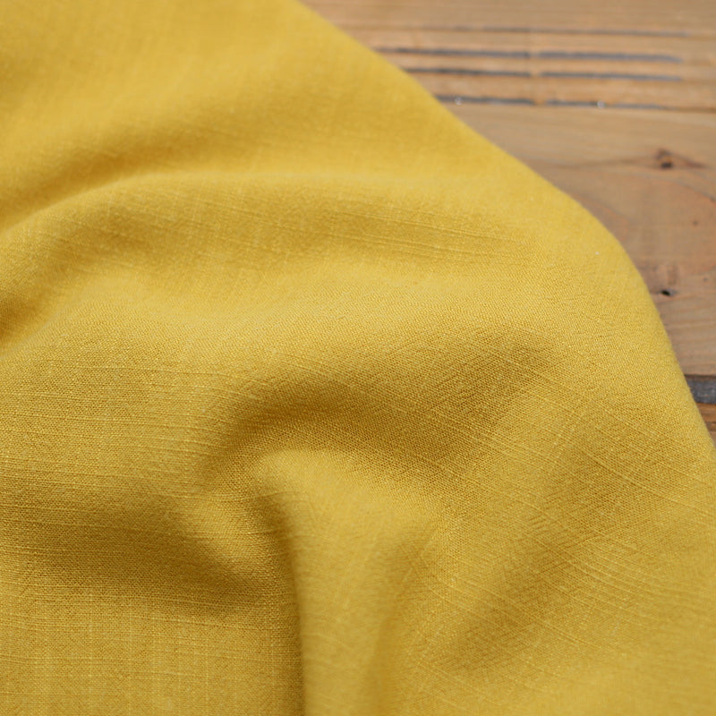 Tissu Lin Viscose Uni - Moutarde (Vendu x10cm) Tissus Sélection Gaspard & Léonie | Gaspard et Léonie Tissus en ligne et Mercerie à Toulouse