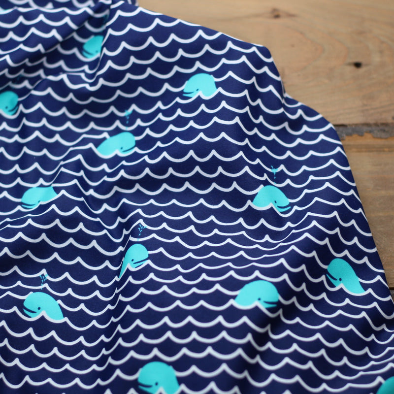 Tissu Lycra Maillot de Bain Imprimé - BALEINES (vendu x10cm) Tissus Sélection Gaspard & Léonie | Gaspard et Léonie Tissus en ligne et Mercerie à Toulouse