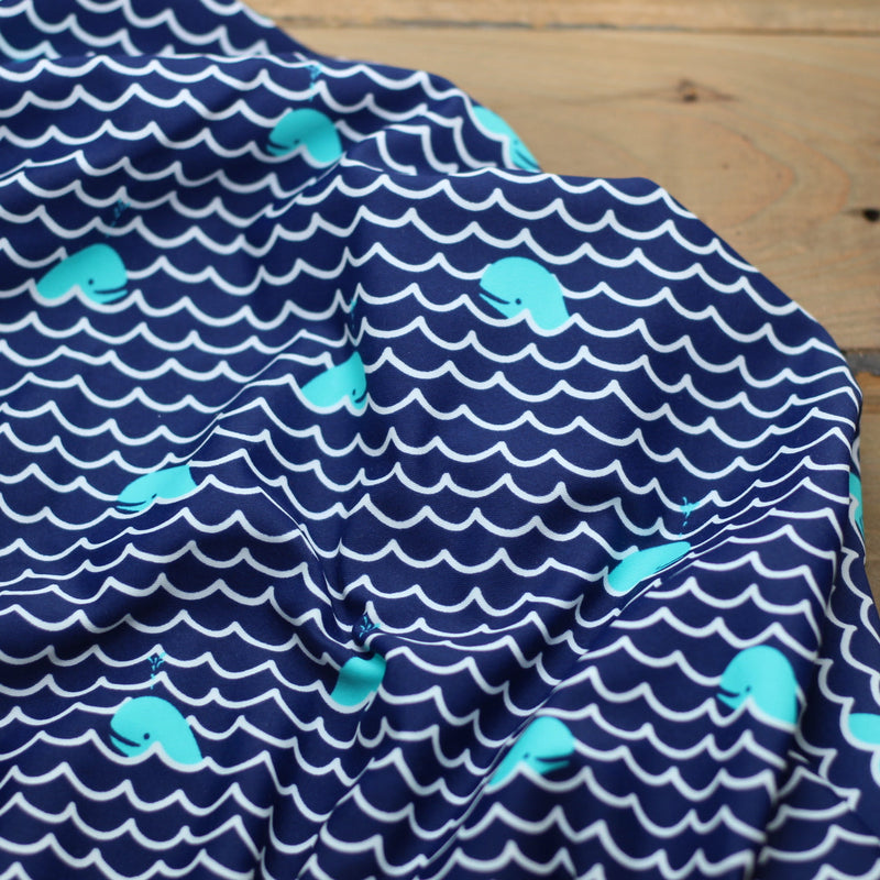 Tissu Lycra Maillot de Bain Imprimé - BALEINES (vendu x10cm) Tissus Sélection Gaspard & Léonie | Gaspard et Léonie Tissus en ligne et Mercerie à Toulouse
