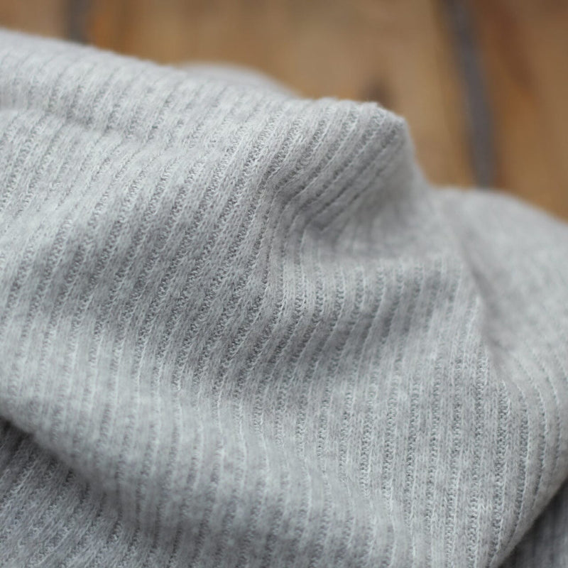Tissu Maille cotelée Brossée - Gris perle (Vendu x10cm) Tissus katia Fabrics | Gaspard et Léonie Tissus en ligne et Mercerie à Toulouse