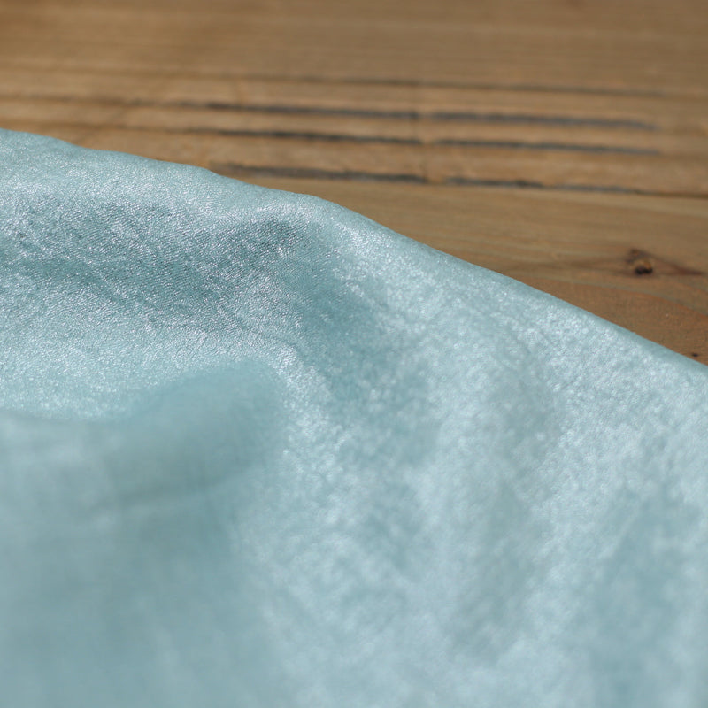 Tissu Satin Irisé - Bleu Aqua | KATIA Fabrics (Vendu x10cm) Tissus katia Fabrics | Gaspard et Léonie Tissus en ligne et Mercerie à Toulouse