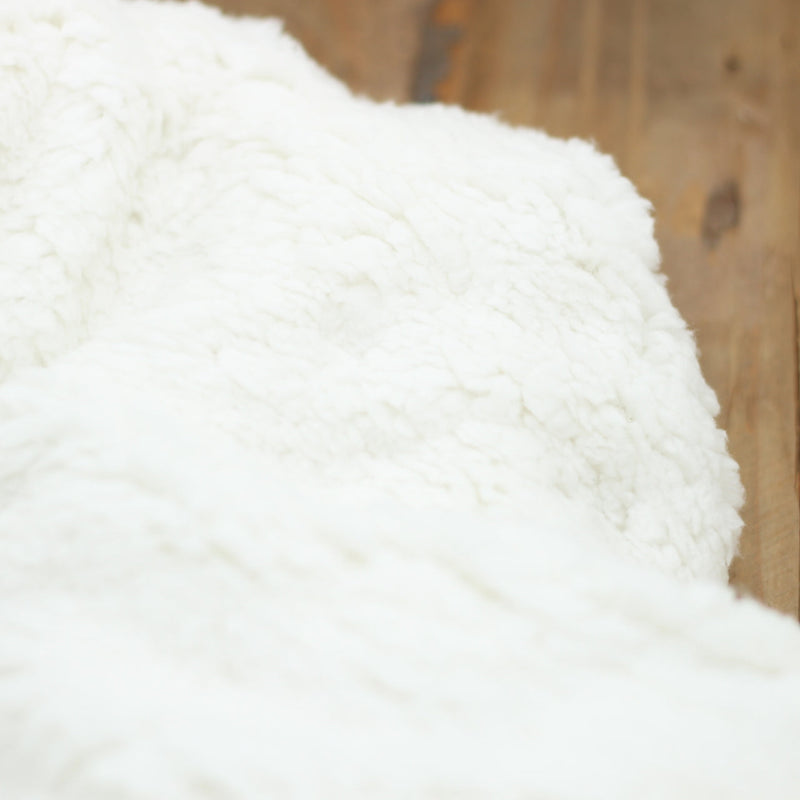 Tissu Sherpa - Blanc cassé (Vendu x10cm) Tissus Sélection Gaspard & Léonie | Gaspard et Léonie Tissus en ligne et Mercerie à Toulouse
