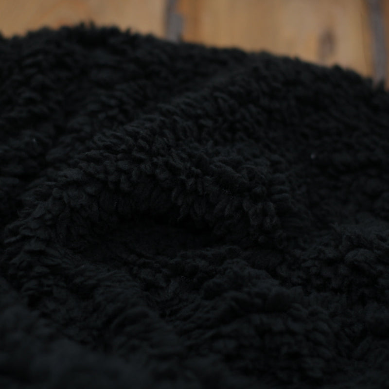 Tissu Sherpa - Noir (Vendu x10cm) Tissus Sélection Gaspard & Léonie | Gaspard et Léonie Tissus en ligne et Mercerie à Toulouse