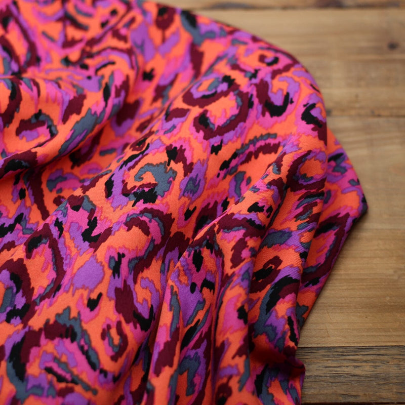Tissu Twill de Viscose - ROOT - Corail (Vendu x10cm) Tissus Sélection Gaspard & Léonie | Gaspard et Léonie Tissus en ligne et Mercerie à Toulouse