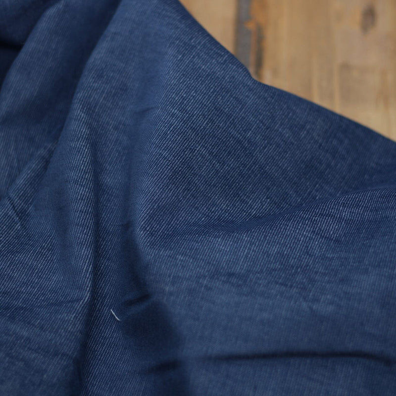 Tissu Velours milleraies Denim - Bleu (vendu x10cm) Tissus Sélection Gaspard & Léonie | Gaspard et Léonie Tissus en ligne et Mercerie à Toulouse