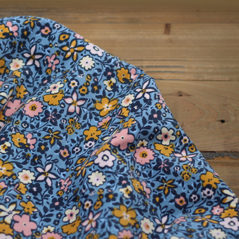 Tissu Velours milleraies - Fleuri - Bleu (vendu x10cm) Tissus Sélection Gaspard & Léonie | Gaspard et Léonie Tissus en ligne et Mercerie à Toulouse
