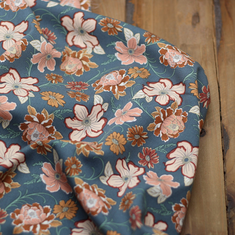 Tissu Viscose Fleurie Stretch - ABBY - Gris bleuté (Vendu x10cm) Tissus Sélection Gaspard & Léonie | Gaspard et Léonie Tissus en ligne et Mercerie à Toulouse