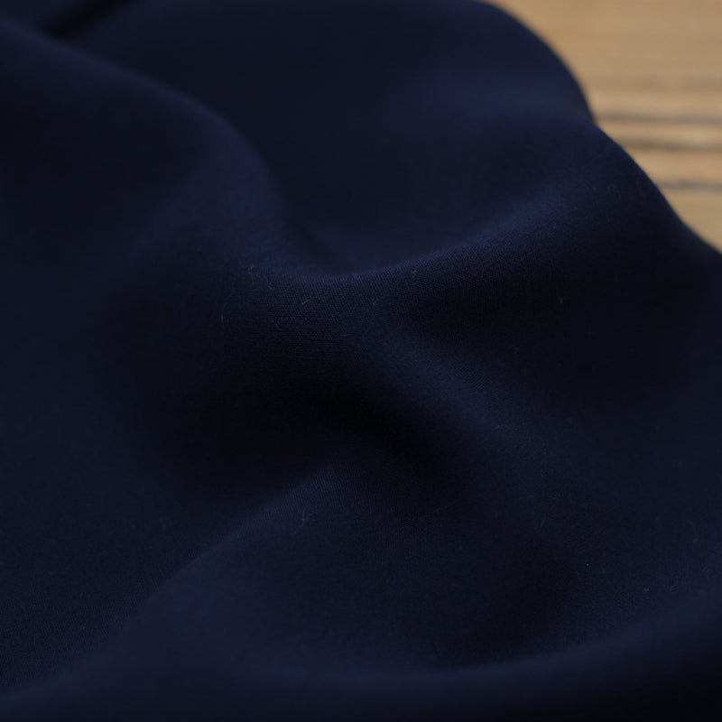 Tissu Viscose Unie - Marine (Vendu x10cm) Tissus Sélection Gaspard & Léonie | Gaspard et Léonie Tissus en ligne et Mercerie à Toulouse