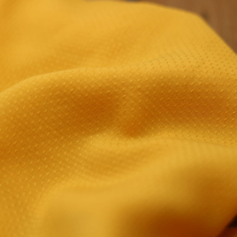 Tissu Voile de viscose Unie Dobby - SERENA Safran (Vendu x10cm) Tissus Sélection Gaspard & Léonie | Gaspard et Léonie Tissus en ligne et Mercerie à Toulouse