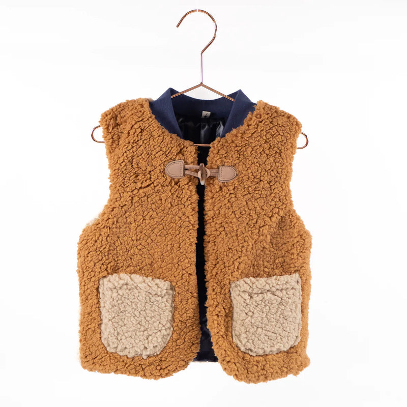 VIENNE Gilet sans manche mixte patron de couture pochette Patron de couture Ikatee | Gaspard et Léonie Tissus en ligne et Mercerie à Toulouse